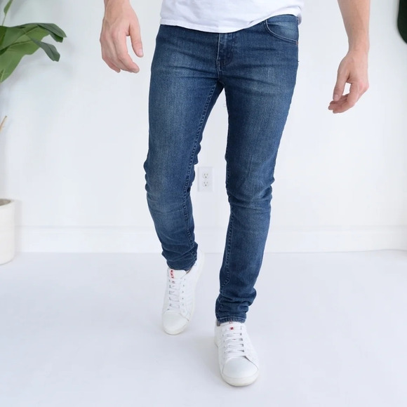 Cheap Monday Tight Aniara  Dark Wash Denim Jeans - size 30/32 - Picture 1 of 15